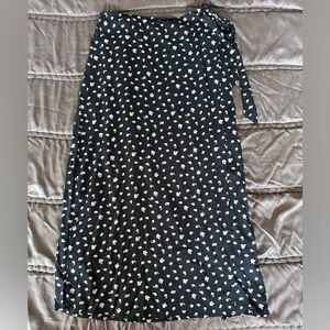 Billabong Black Wrap Skirt with Yellow Floral Pattern